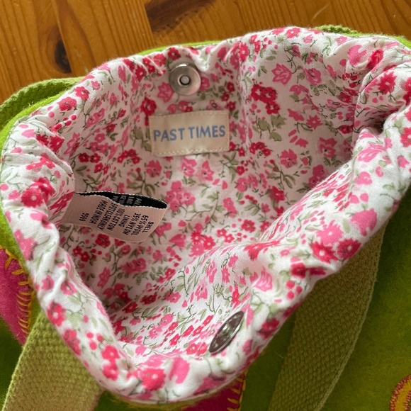 Past Times Vintage Inspired Wool Shoulder Bag - Picture 4 of 7